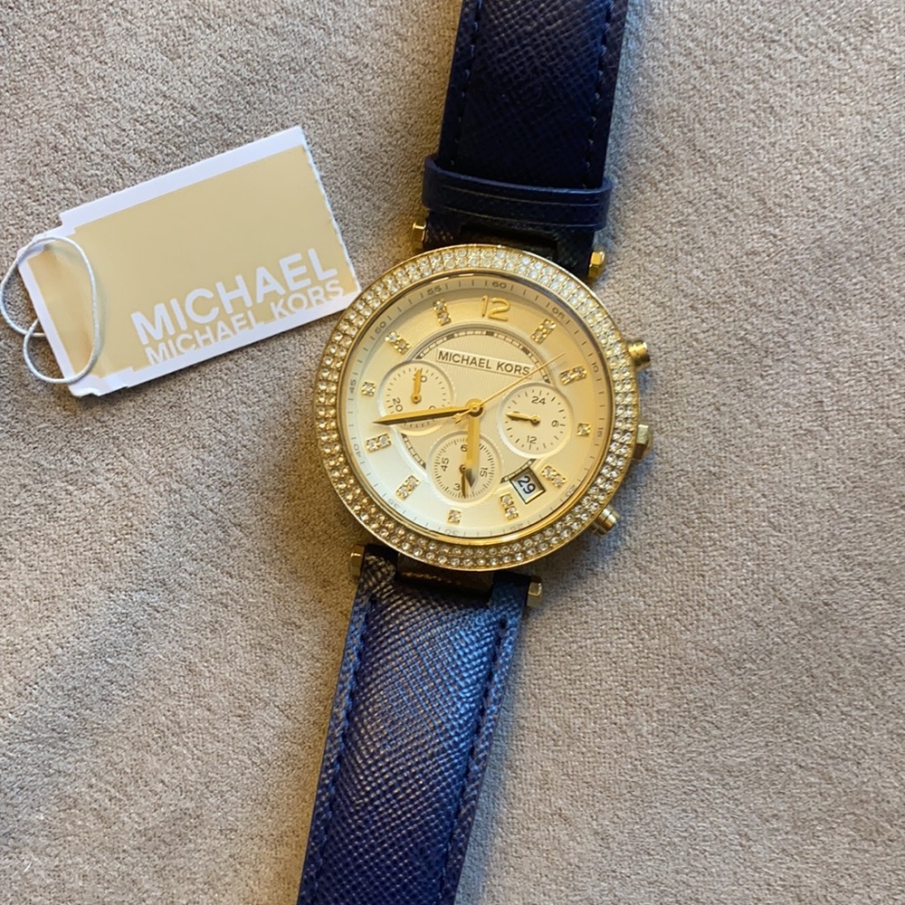 MICHAEL KORS WATCH